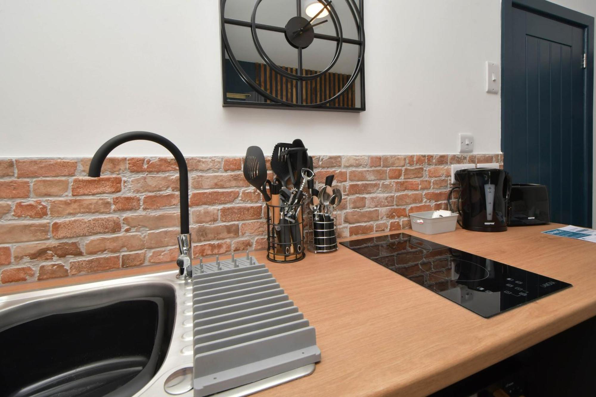 Stay At Shobnall Road Rooms And Studios Burton Dış mekan fotoğraf